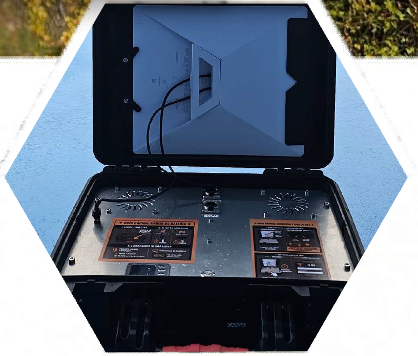 Leviatan PowerCase